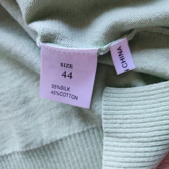 NWoT BEA YUK MUI Crystal Embellished Silk Cotton Sweater V-Neck Green - Picture 9 of 11